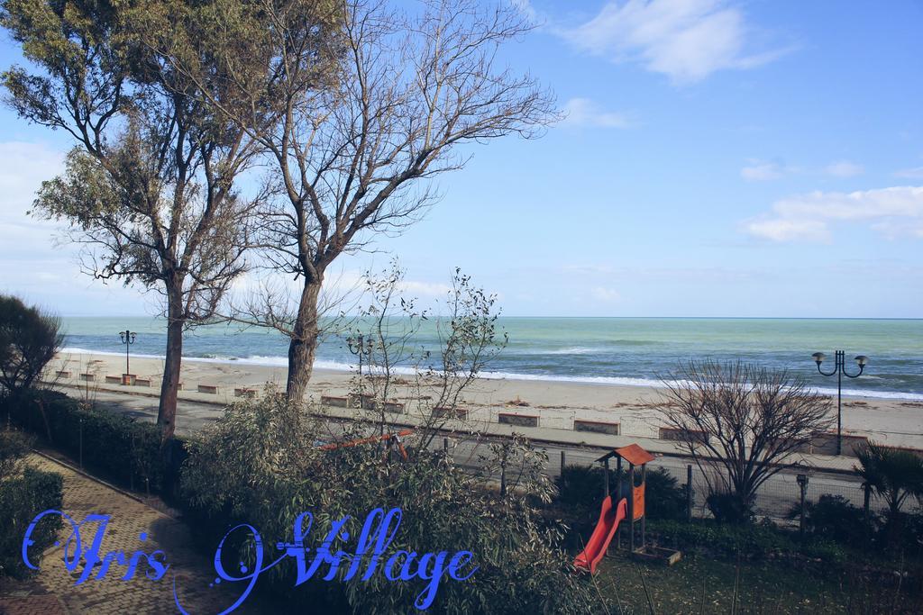 Iris Village San Sostene Zewnętrze zdjęcie